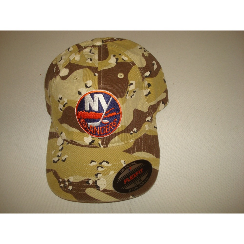 NEW YORK ISLANDERS BEACH CAMO 00S Y2K HAT CAP VINTAGE DEADSTOCK C1